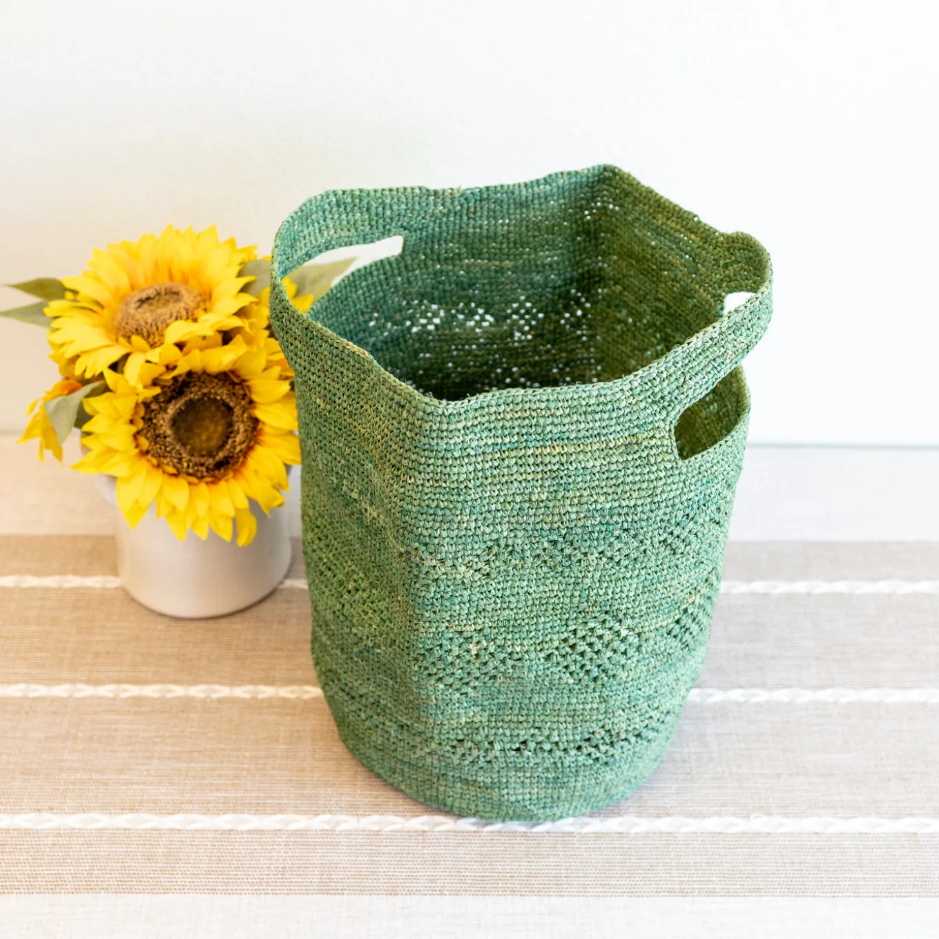Elena Handbags Hand Woven Fashion Raffia Beach Bag