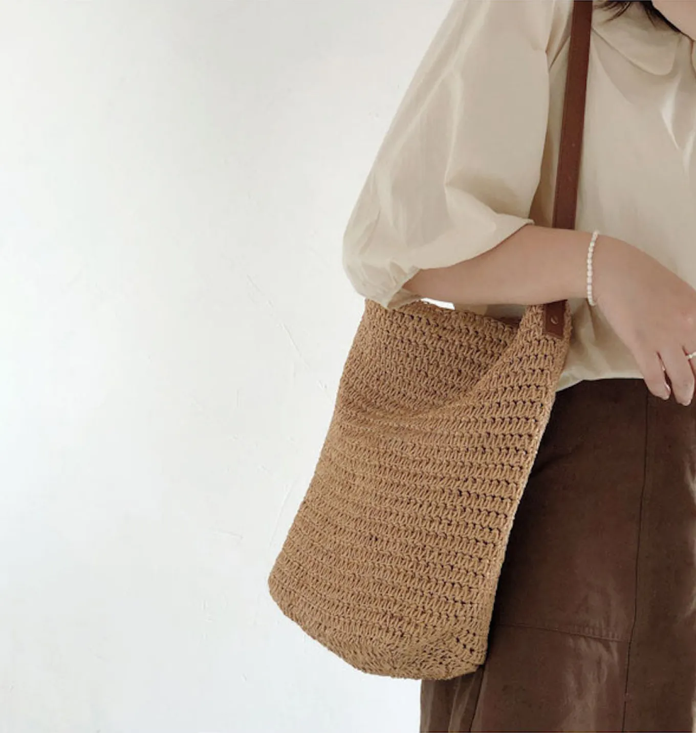 Elena Handbags Straw Woven Retro Shoulder Bag
